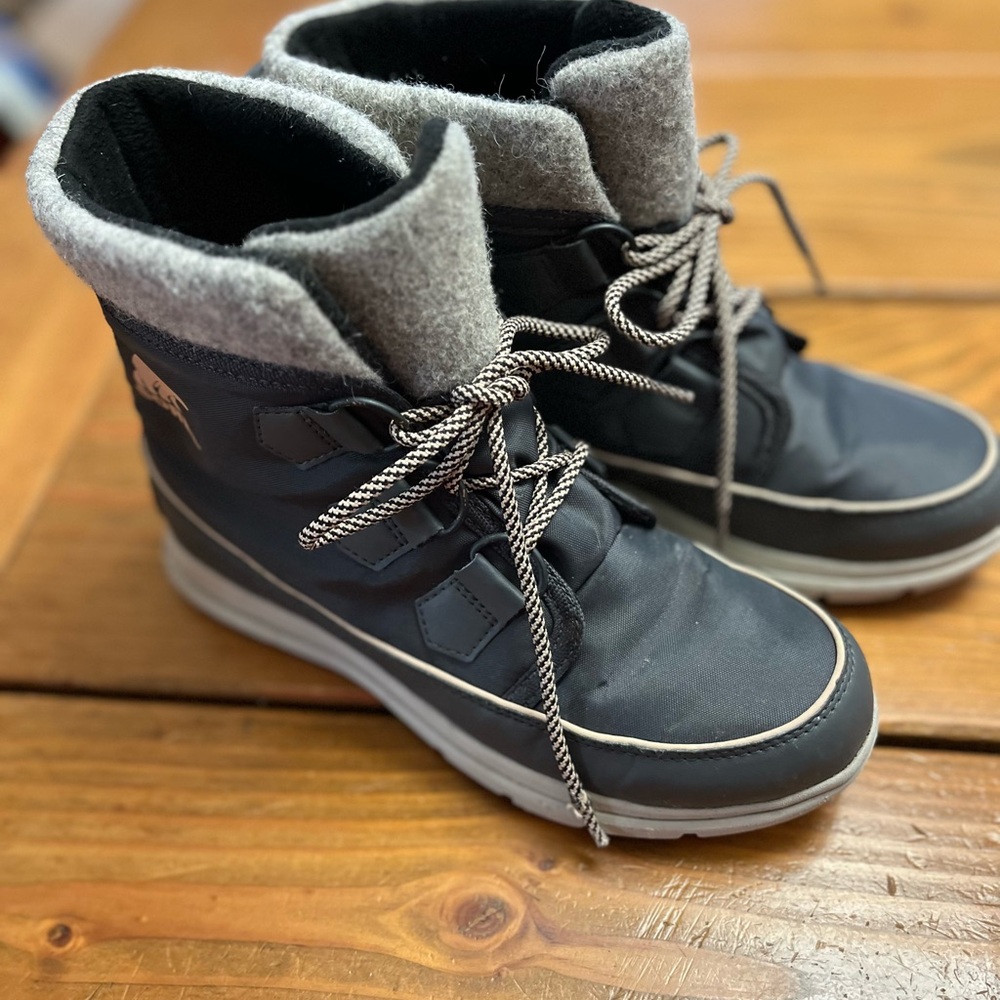 Sorel Explorer Carnival Boots